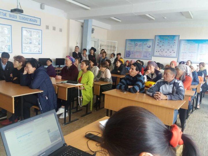 Жазғы маусым кезіндегі балалардың қауыпсіздігі тақрыбындағы жалпы ата-аналар жиналысы 