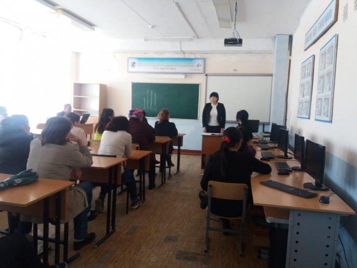 Жазғы маусым кезіндегі балалардың қауыпсіздігі тақрыбындағы жалпы ата-аналар жиналысы 